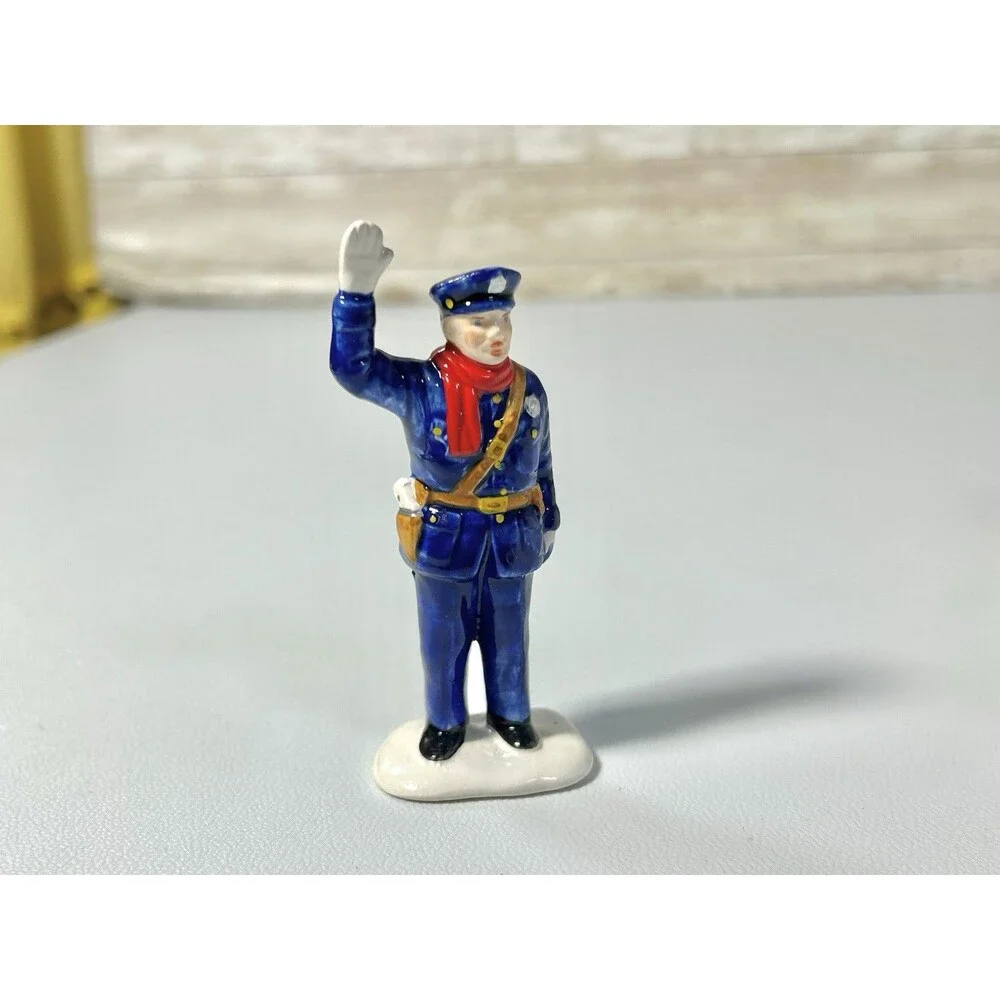 Department 56 Original Snow Village Calling All Cars Police Figure & Car #5174-8